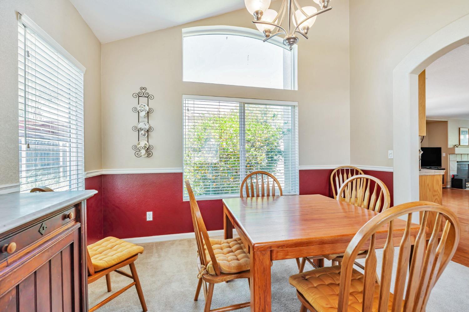 Detail Gallery Image 18 of 41 For 527 Crow Mountain Dr, Newman,  CA 95360 - 5 Beds | 3 Baths