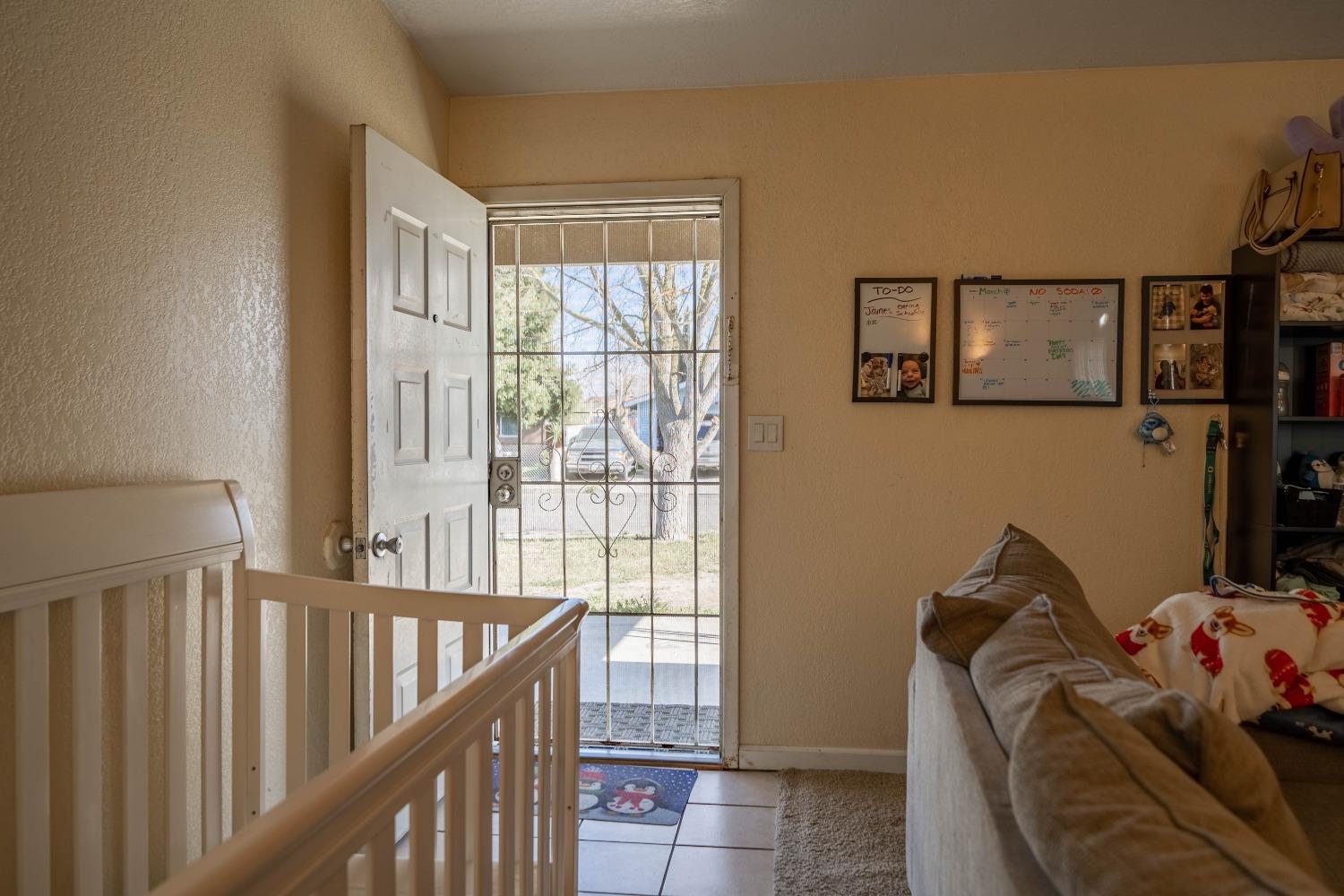 Detail Gallery Image 8 of 20 For 1183 Mary Ann Dr, Atwater,  CA 95301 - 3 Beds | 1 Baths