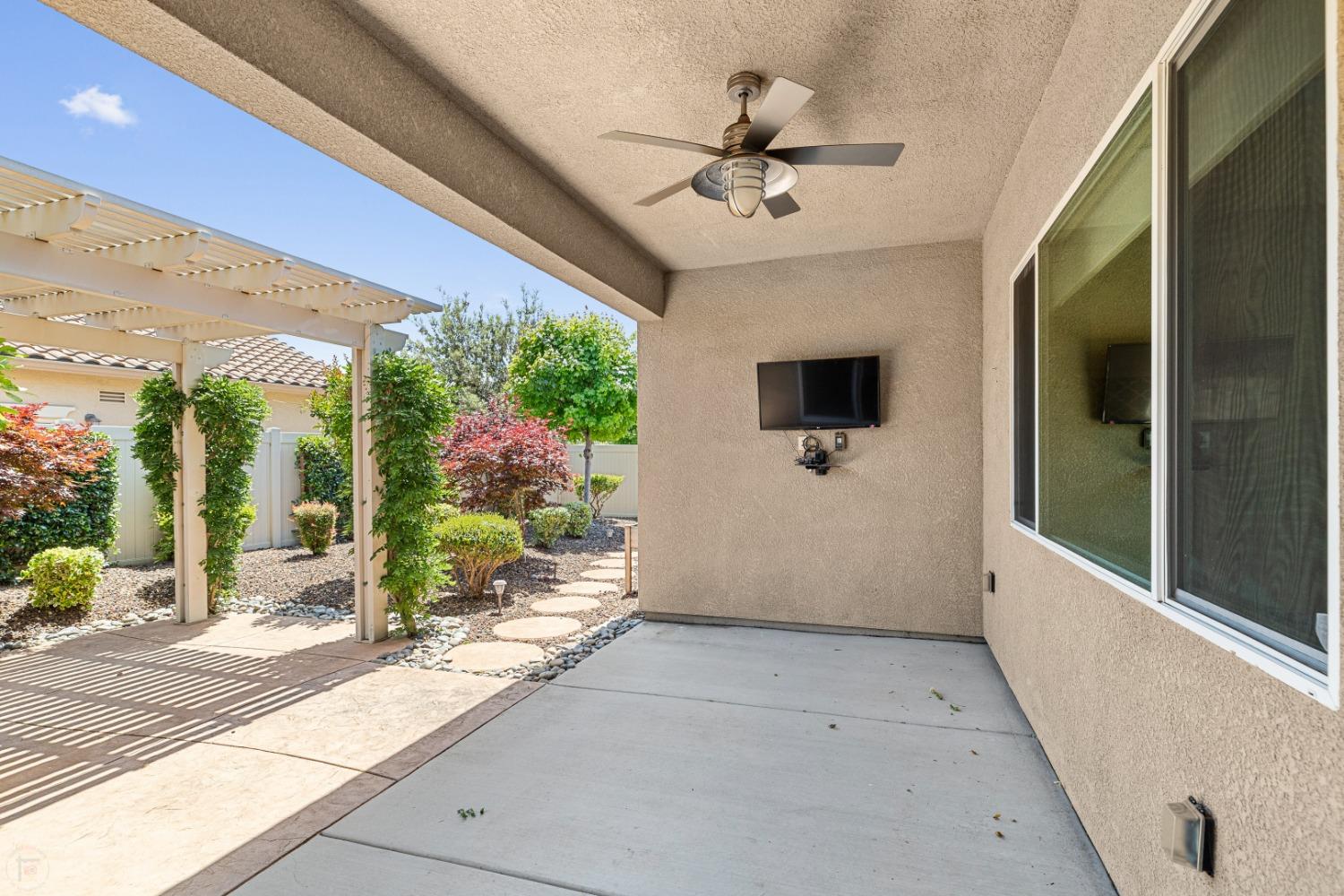 Detail Gallery Image 30 of 82 For 1392 Mill Run Ct, Manteca,  CA 95336 - 3 Beds | 2 Baths