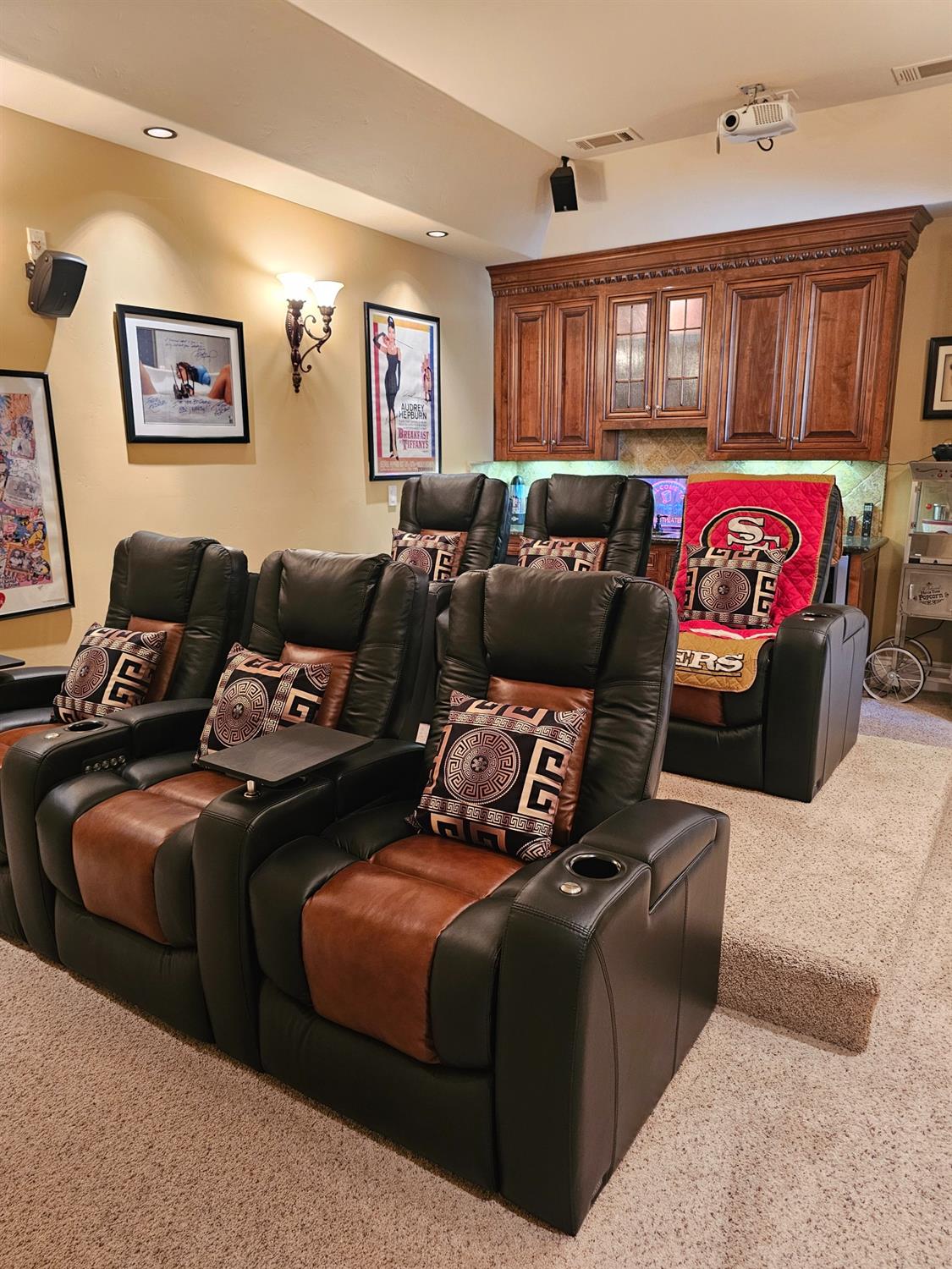 Detail Gallery Image 77 of 80 For 8618 Hawkstone Ct, Roseville,  CA 95747 - 4 Beds | 4/1 Baths