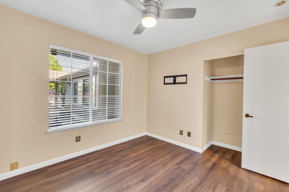 Detail Gallery Image 21 of 38 For 8068 Cardale Way, Sacramento,  CA 95829 - 3 Beds | 2 Baths