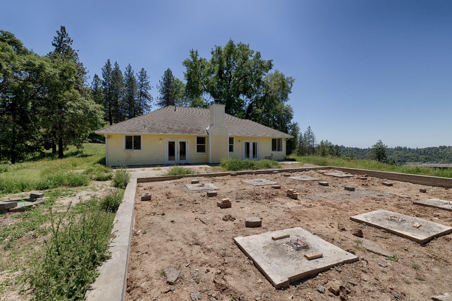 Detail Gallery Image 25 of 38 For 2351 Sand Ridge Rd, Placerville,  CA 95667 - 3 Beds | 2 Baths