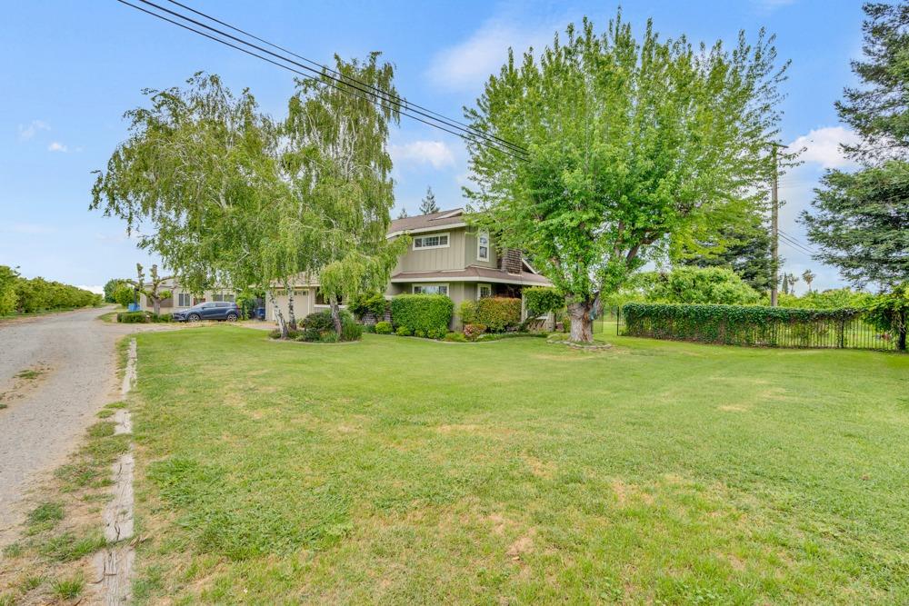 Detail Gallery Image 9 of 73 For 13043 River Rd, Walnut Grove,  CA 95690 - 3 Beds | 2/1 Baths