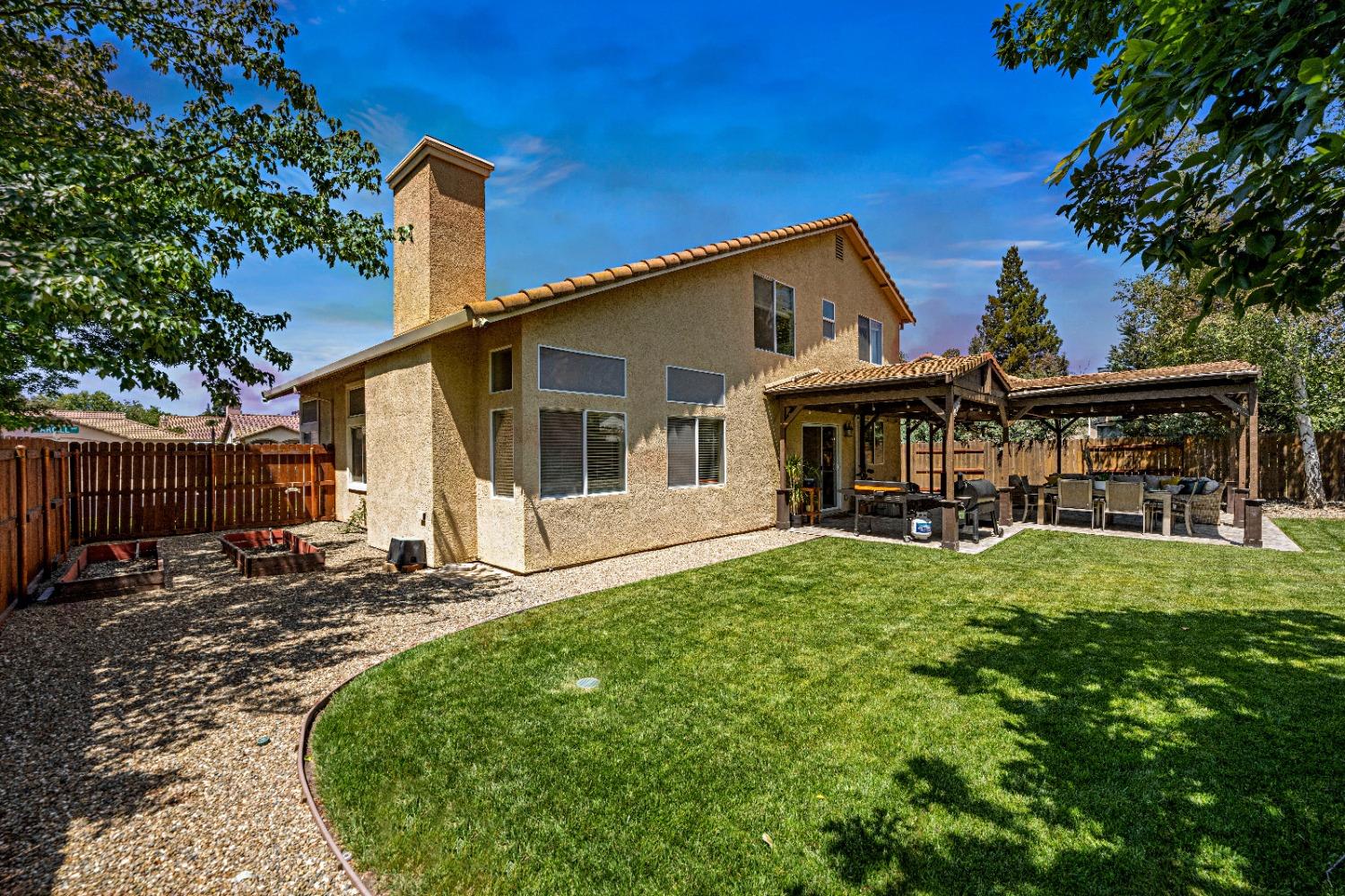 Detail Gallery Image 41 of 42 For 2106 Cargill Way, Roseville,  CA 95747 - 4 Beds | 2/1 Baths