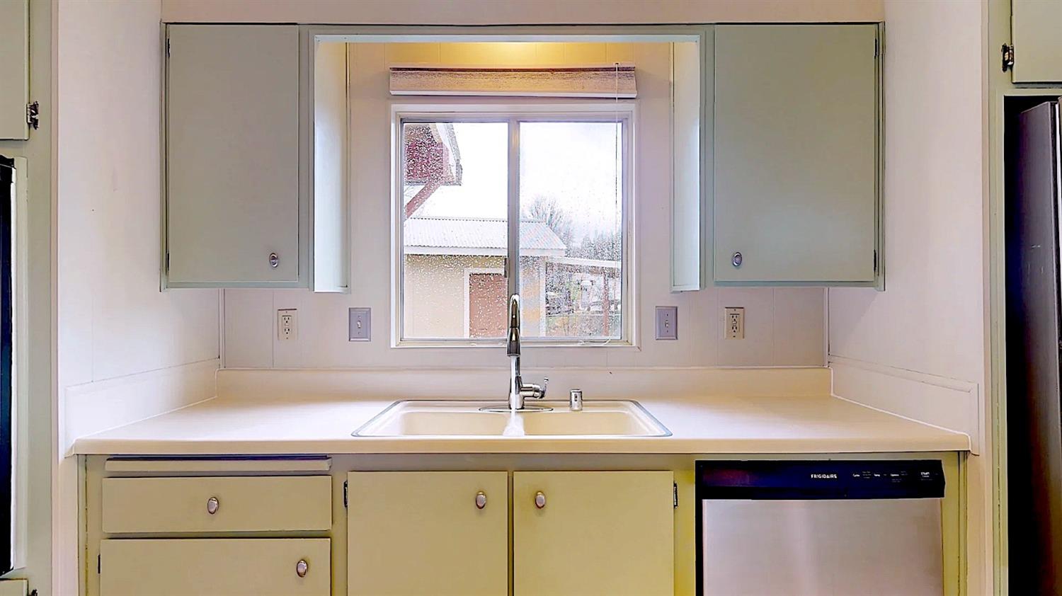 Detail Gallery Image 21 of 55 For 5010 Water St, Coulterville,  CA 95311 - 2 Beds | 2 Baths