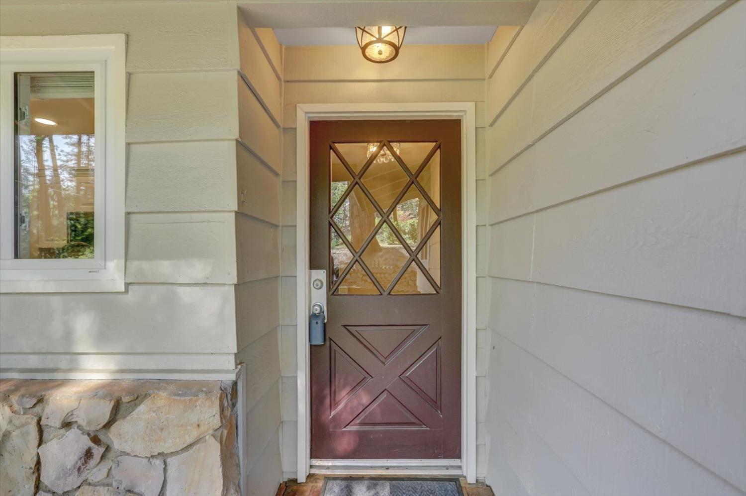 Detail Gallery Image 2 of 75 For 10286 Sugar Pine Ct, Grass Valley,  CA 95949 - 3 Beds | 2 Baths