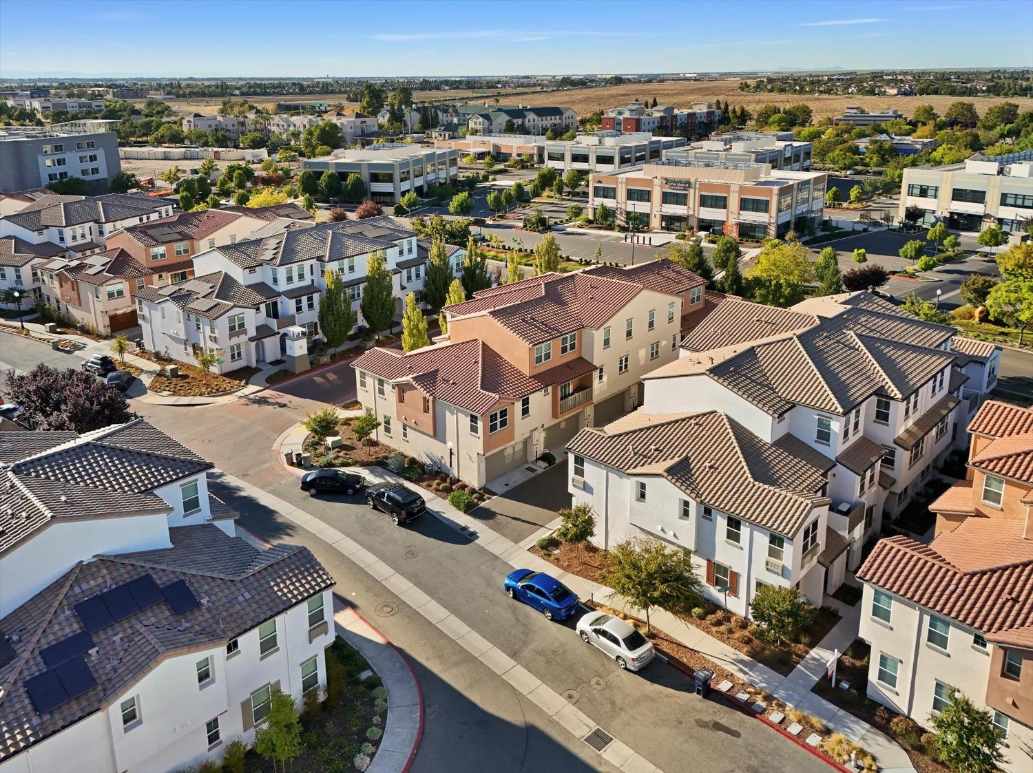 Detail Gallery Image 15 of 97 For 4474 Louvre Ln, Sacramento,  CA 95834 - 4 Beds | 3/1 Baths