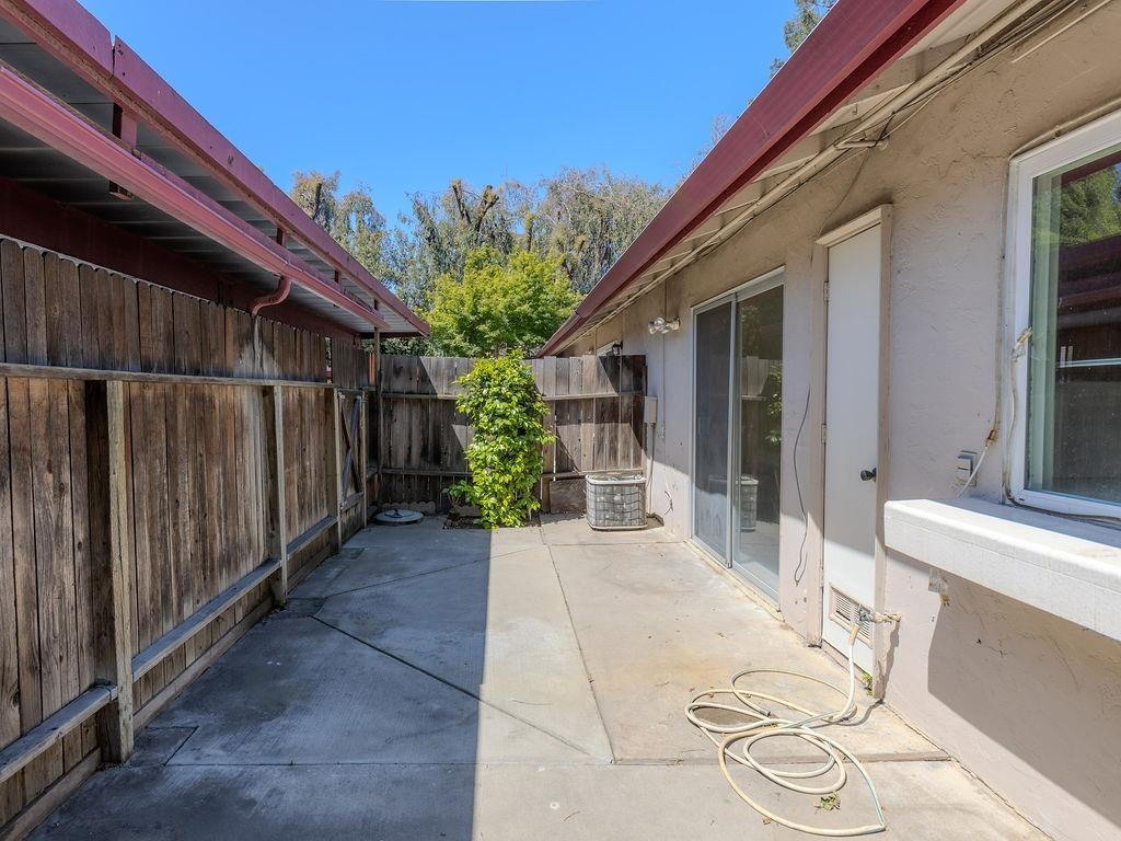 Detail Gallery Image 20 of 22 For 6609 Plymouth Rd, Stockton,  CA 95207 - 2 Beds | 1 Baths