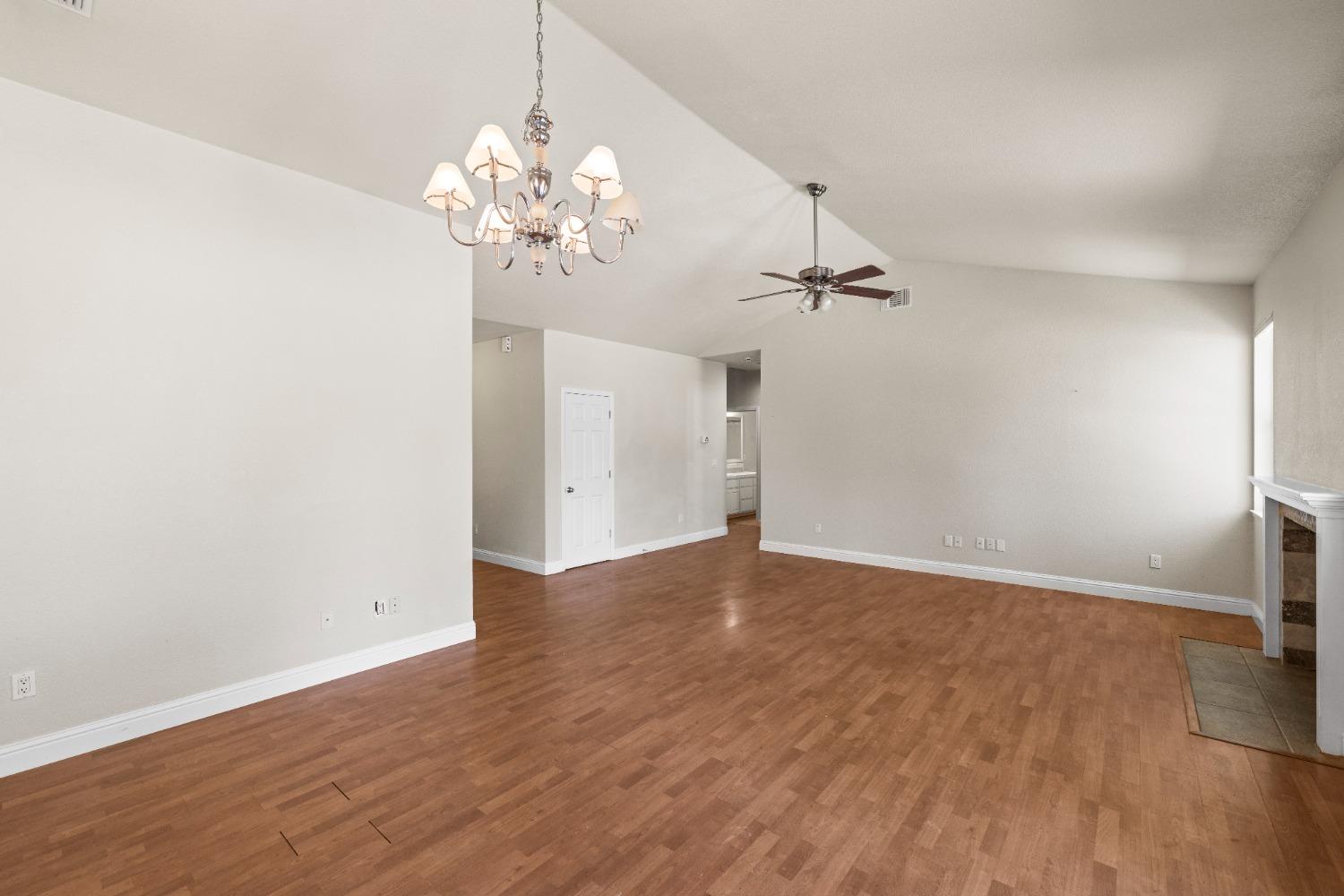 Detail Gallery Image 11 of 38 For 2351 Sand Ridge Rd, Placerville,  CA 95667 - 3 Beds | 2 Baths