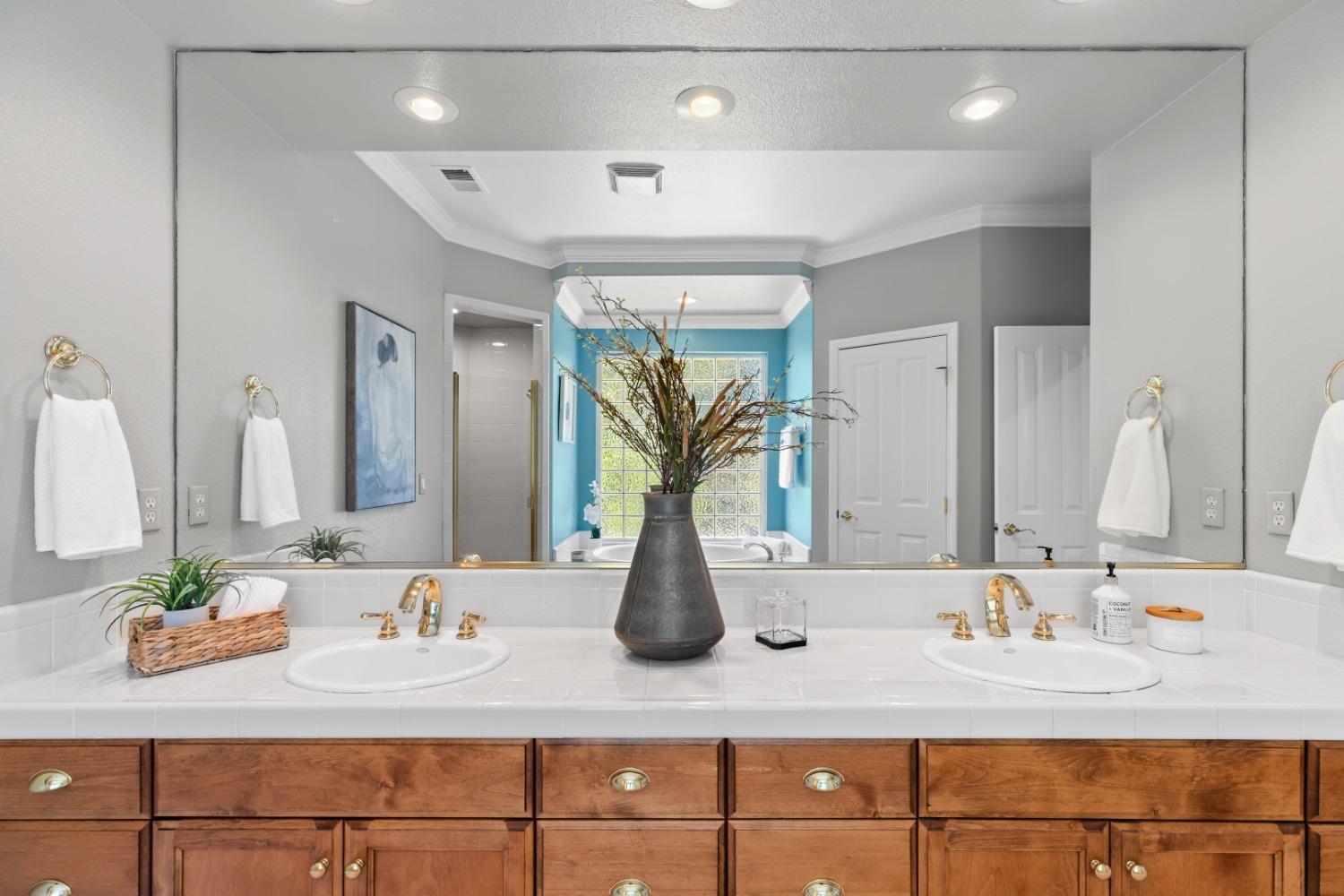 Detail Gallery Image 56 of 84 For 5036 Spanish Bay Cir, Stockton,  CA 95219 - 4 Beds | 3 Baths