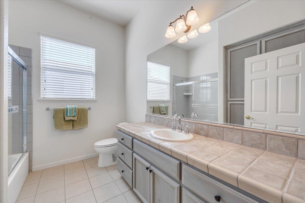 Detail Gallery Image 19 of 72 For 258 Rock Ridge Ln, Copperopolis,  CA 95228 - 2 Beds | 2/1 Baths