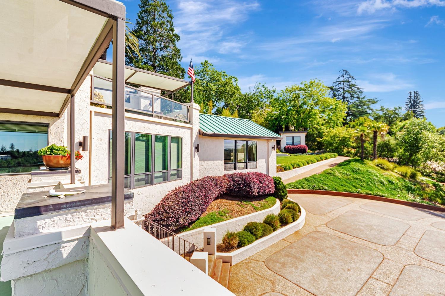 Detail Gallery Image 33 of 46 For 159 Aeolia Dr, Auburn,  CA 95603 - 3 Beds | 3 Baths