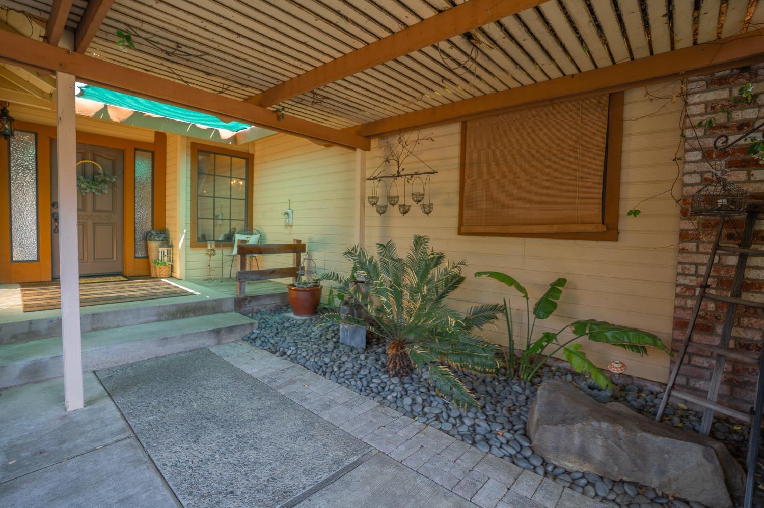Detail Gallery Image 7 of 63 For 2028 Princeton Ct, Los Banos,  CA 93635 - 3 Beds | 2 Baths