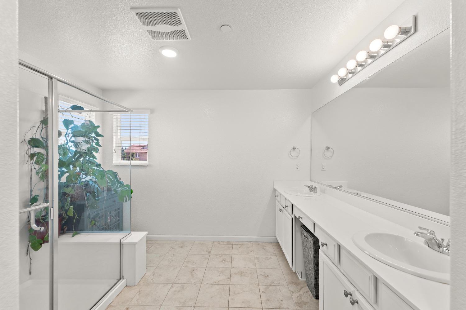 Detail Gallery Image 26 of 49 For 1033 Solstice St, Roseville,  CA 95747 - 4 Beds | 3 Baths