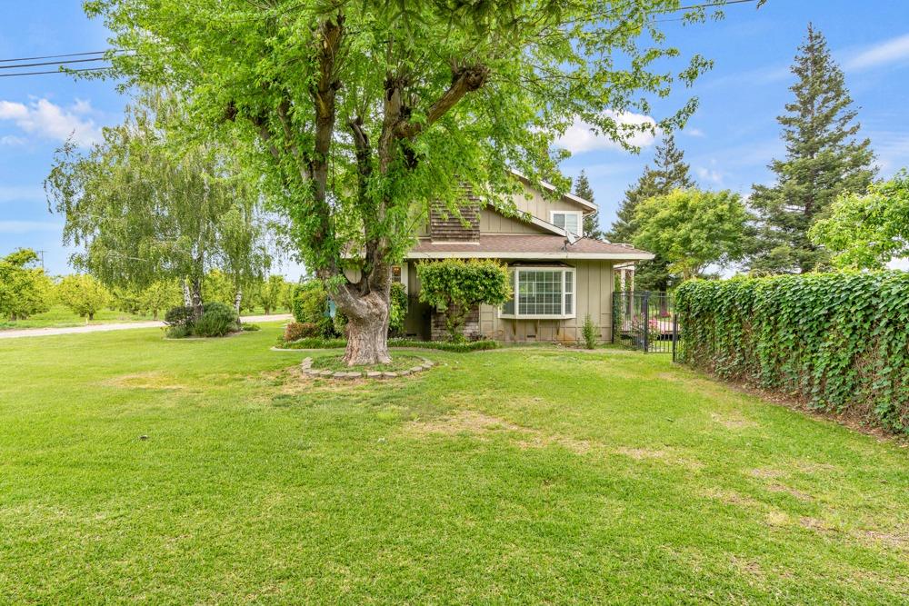 Detail Gallery Image 10 of 73 For 13043 River Rd, Walnut Grove,  CA 95690 - 3 Beds | 2/1 Baths