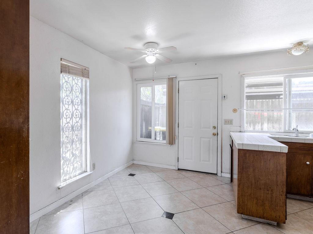 Detail Gallery Image 13 of 22 For 6609 Plymouth Rd, Stockton,  CA 95207 - 2 Beds | 1 Baths