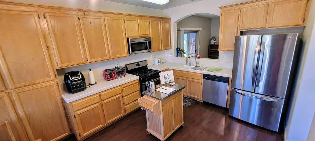 Detail Gallery Image 3 of 32 For 2781 Lindbergh Lane, Lincoln,  CA 95648 - 3 Beds | 2 Baths