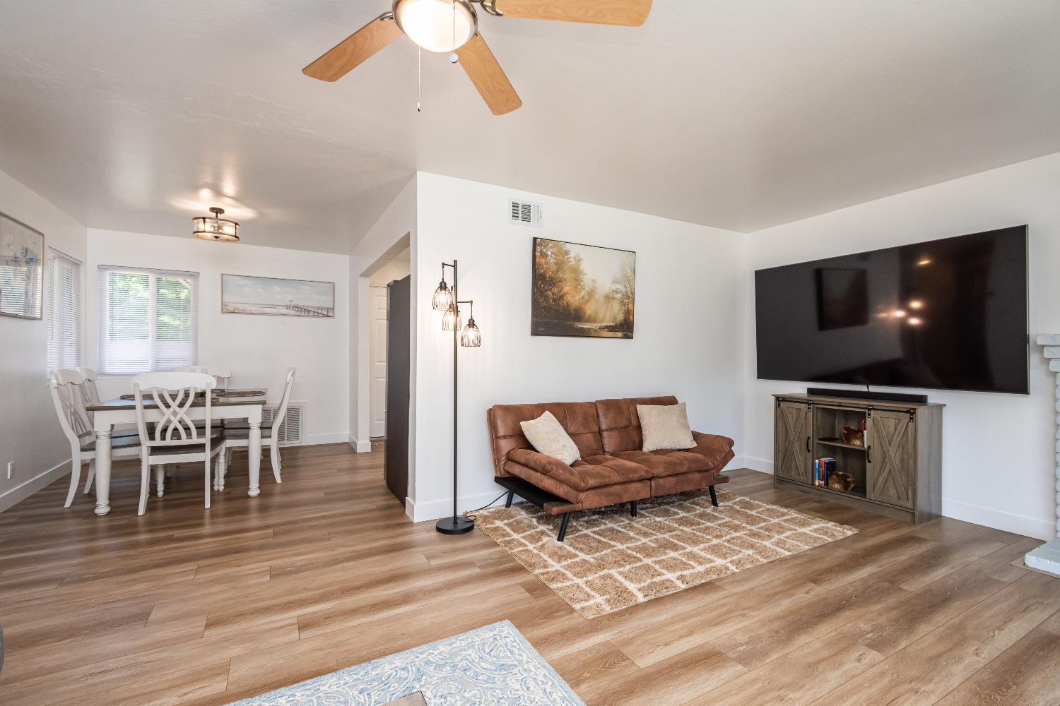 Detail Gallery Image 23 of 48 For 2672 Ellenbrook Dr, Rancho Cordova,  CA 95670 - 3 Beds | 2 Baths