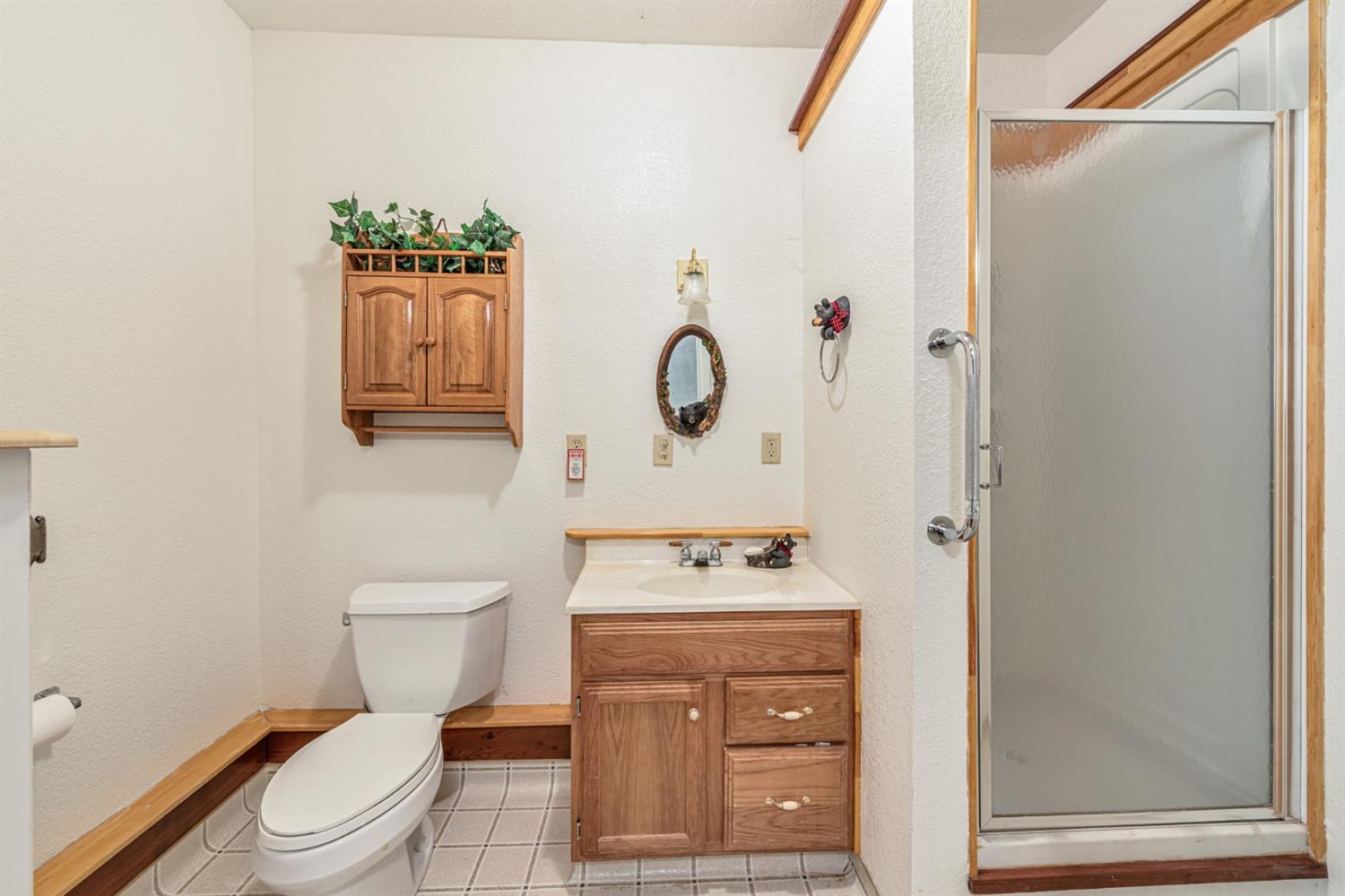 Detail Gallery Image 37 of 51 For 18008 N Mace Dr, Pioneer,  CA 95666 - 2 Beds | 3/1 Baths