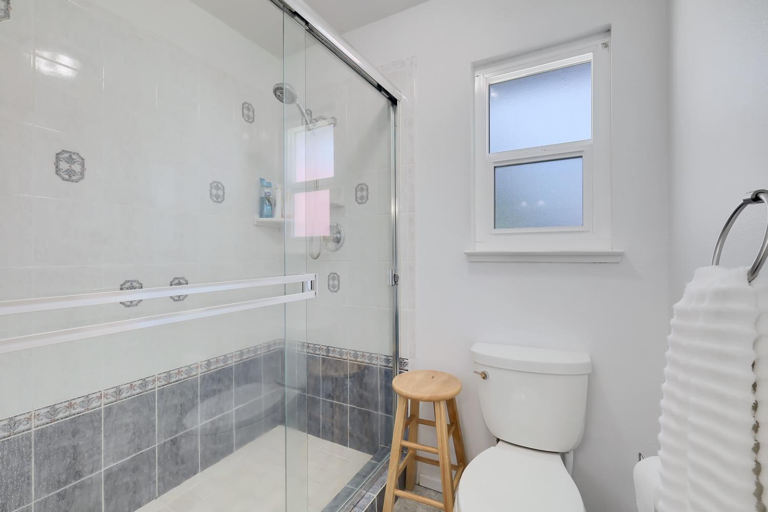 Detail Gallery Image 19 of 24 For 1722 Clark Ave, Yuba City,  CA 95991 - 3 Beds | 2 Baths