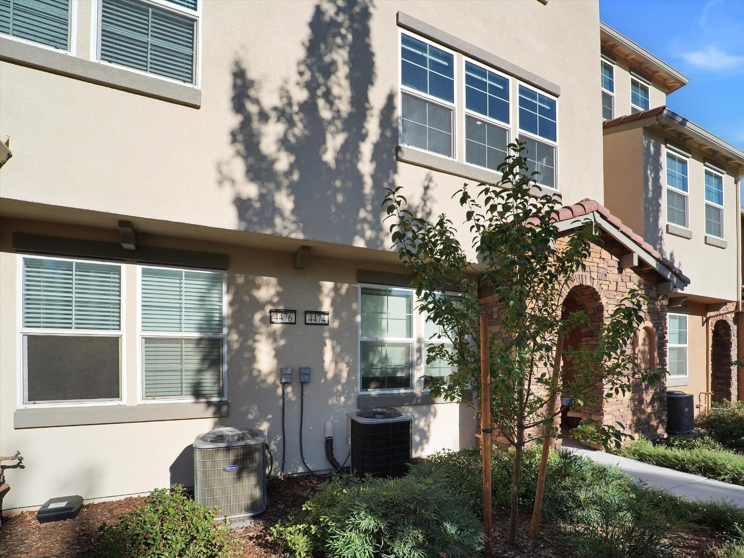 Detail Gallery Image 95 of 97 For 4474 Louvre Ln, Sacramento,  CA 95834 - 4 Beds | 3/1 Baths
