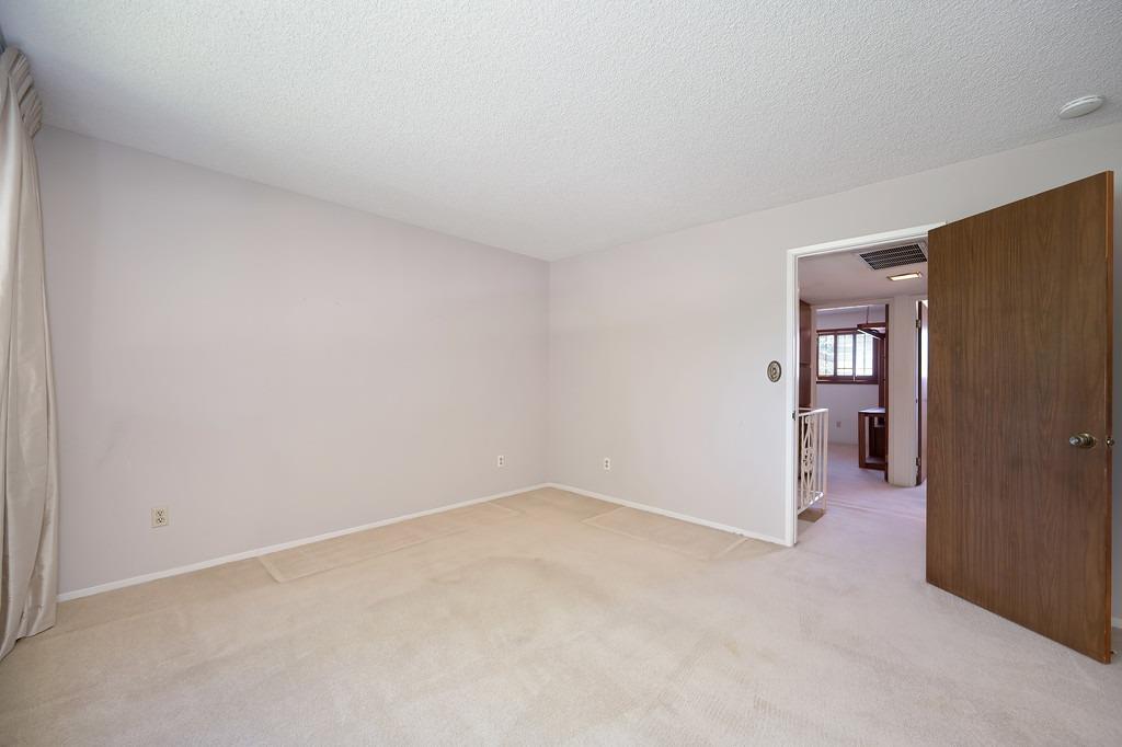 Detail Gallery Image 20 of 37 For 7558 Fairway Two Ave, Fair Oaks,  CA 95628 - 3 Beds | 2/1 Baths