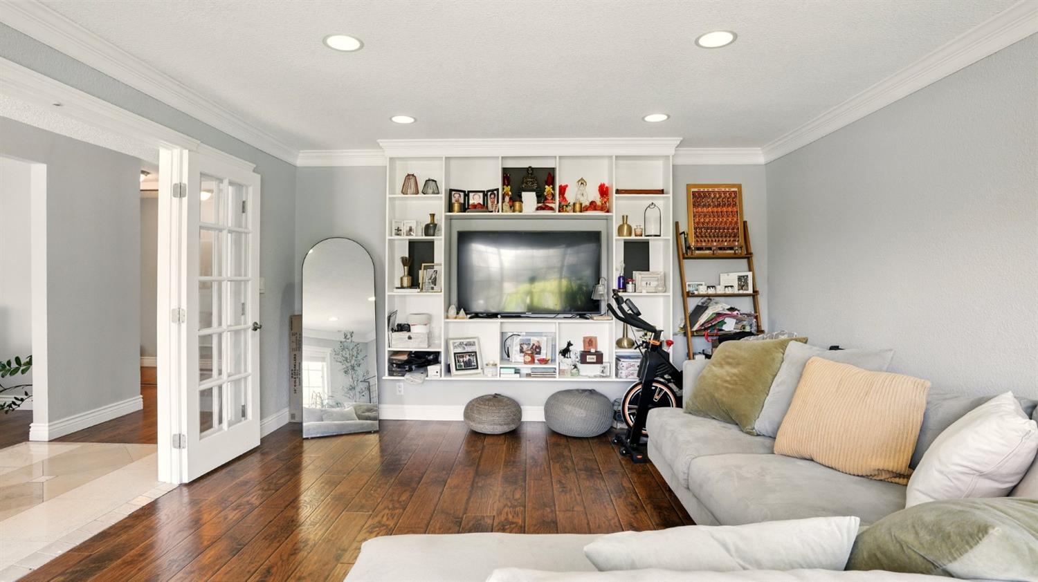 Detail Gallery Image 9 of 38 For 2885 Penitencia Creek Rd, San Jose,  CA 95132 - 4 Beds | 2/1 Baths