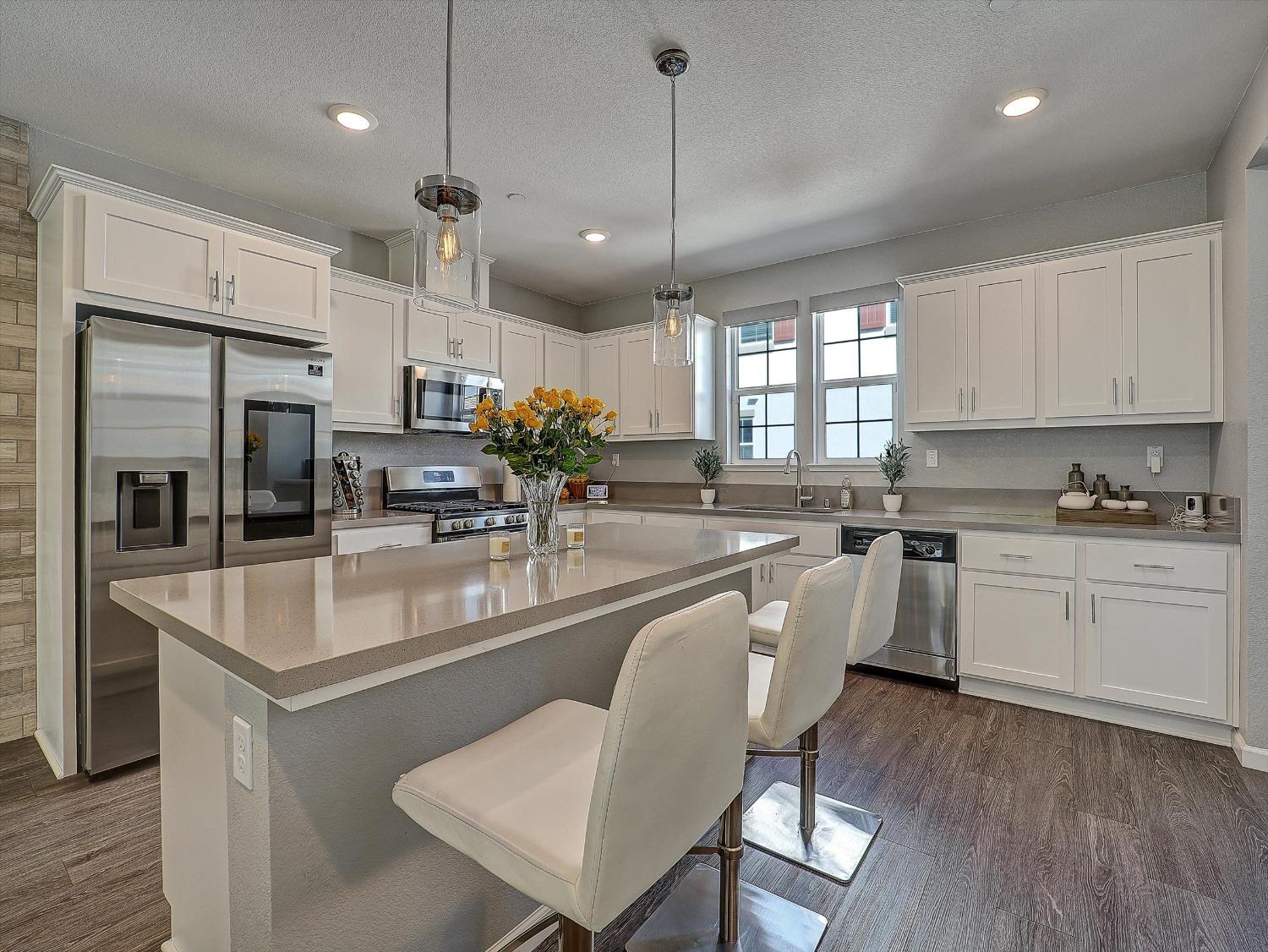Detail Gallery Image 52 of 97 For 4474 Louvre Ln, Sacramento,  CA 95834 - 4 Beds | 3/1 Baths