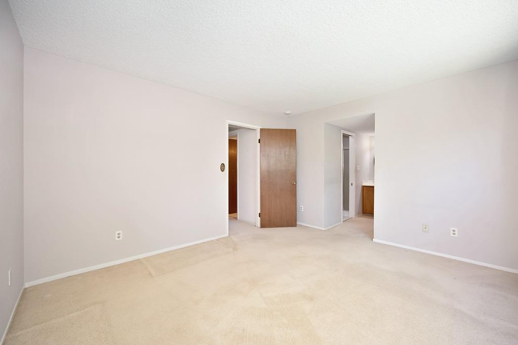 Detail Gallery Image 21 of 37 For 7558 Fairway Two Ave, Fair Oaks,  CA 95628 - 3 Beds | 2/1 Baths