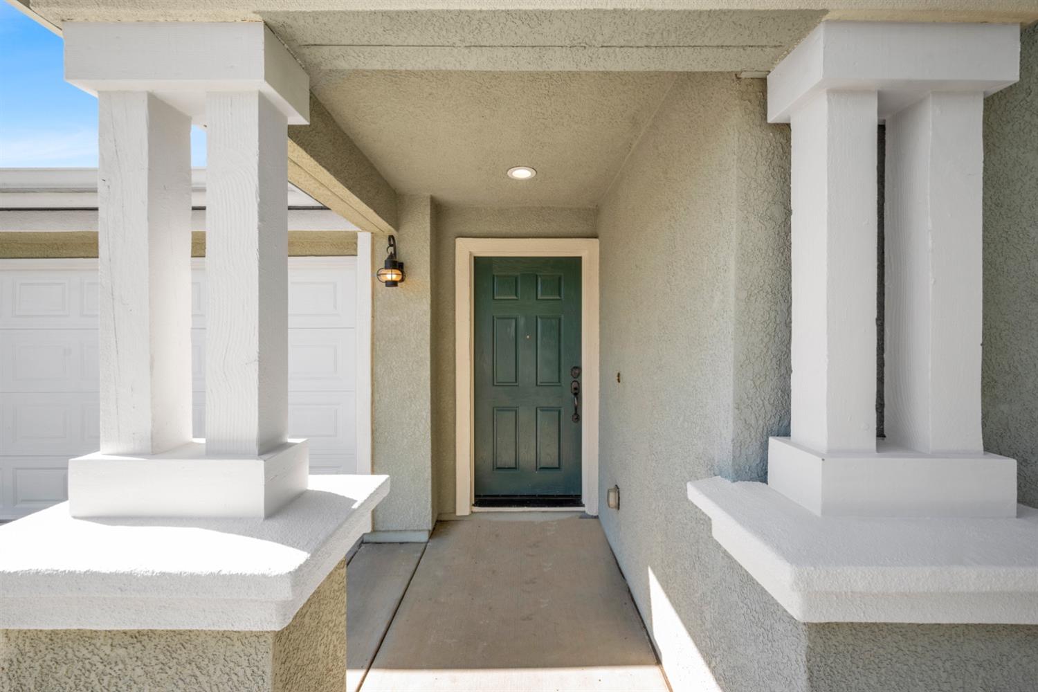 Detail Gallery Image 9 of 47 For 1684 Valley Meadows Dr, Olivehurst,  CA 95961 - 3 Beds | 2 Baths