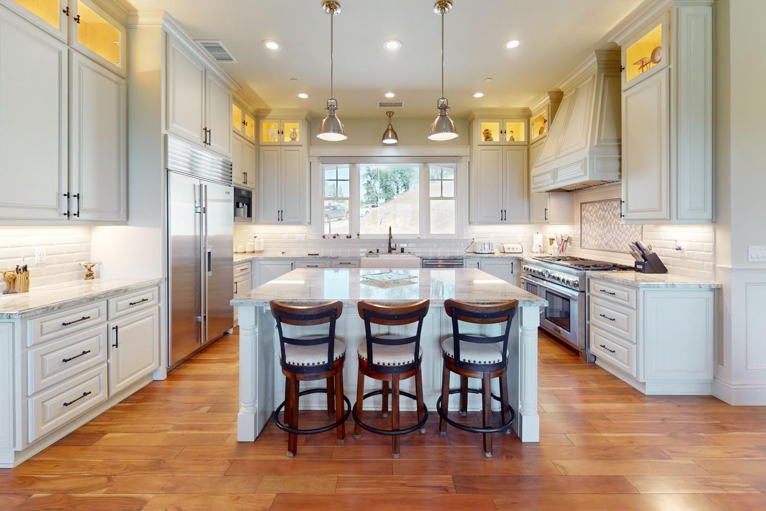 Detail Gallery Image 7 of 72 For 2483 Manhattan, Auburn,  CA 95603 - 3 Beds | 3 Baths