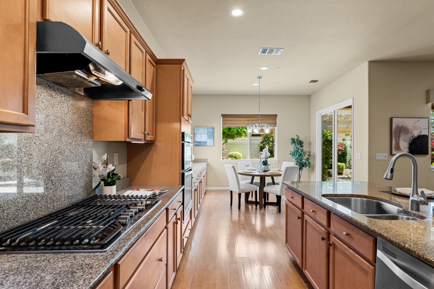 Detail Gallery Image 15 of 82 For 1392 Mill Run Ct, Manteca,  CA 95336 - 3 Beds | 2 Baths