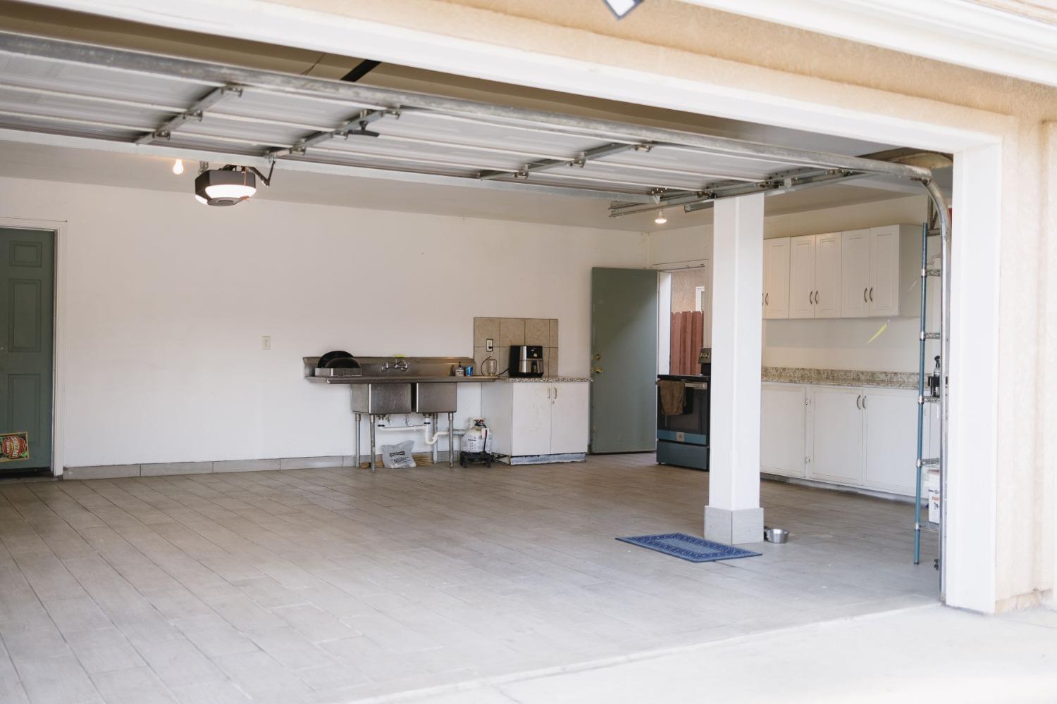 Detail Gallery Image 23 of 25 For 1684 via Milano, Gustine,  CA 95322 - 4 Beds | 3 Baths