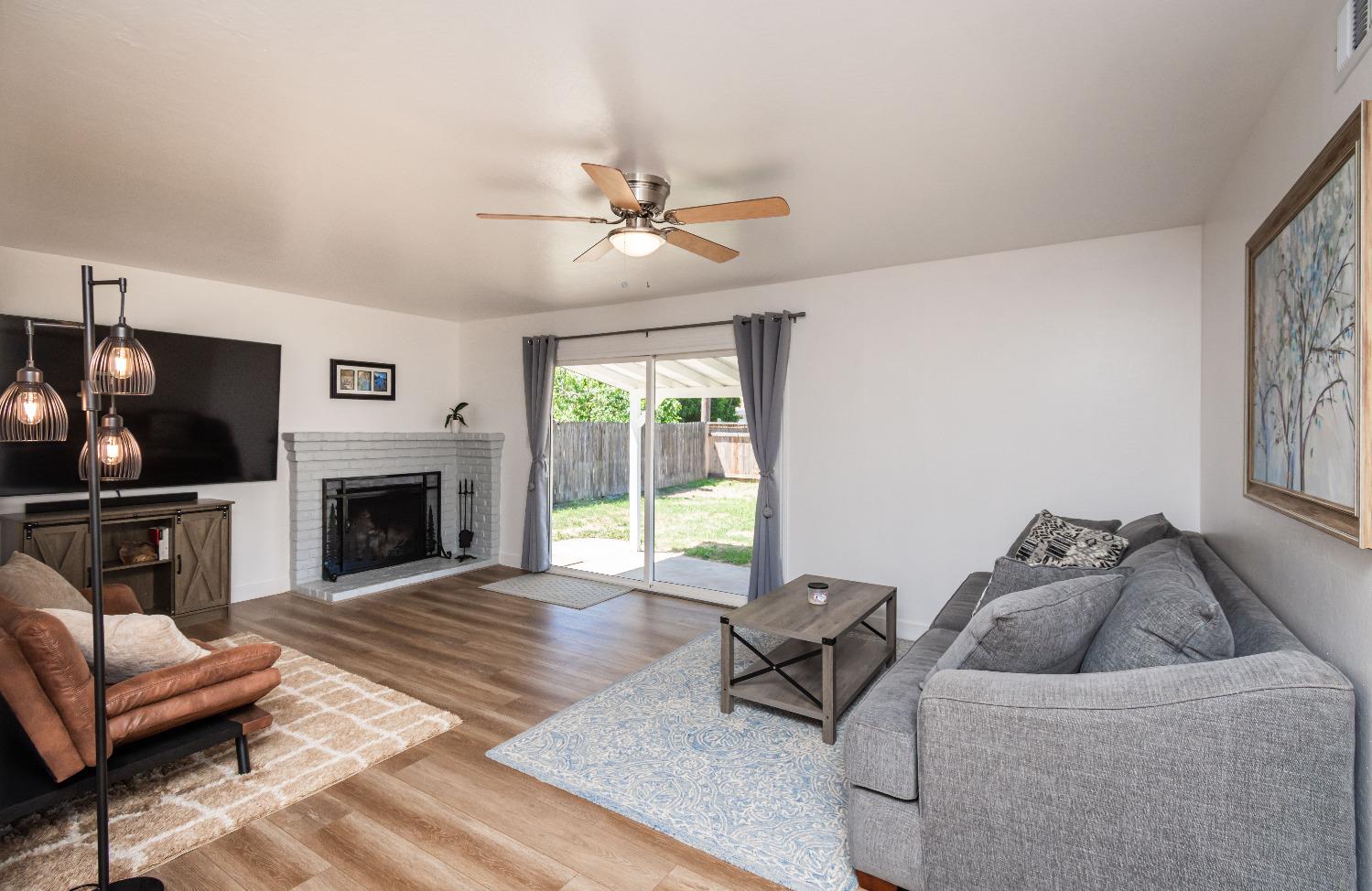 Detail Gallery Image 18 of 48 For 2672 Ellenbrook Dr, Rancho Cordova,  CA 95670 - 3 Beds | 2 Baths