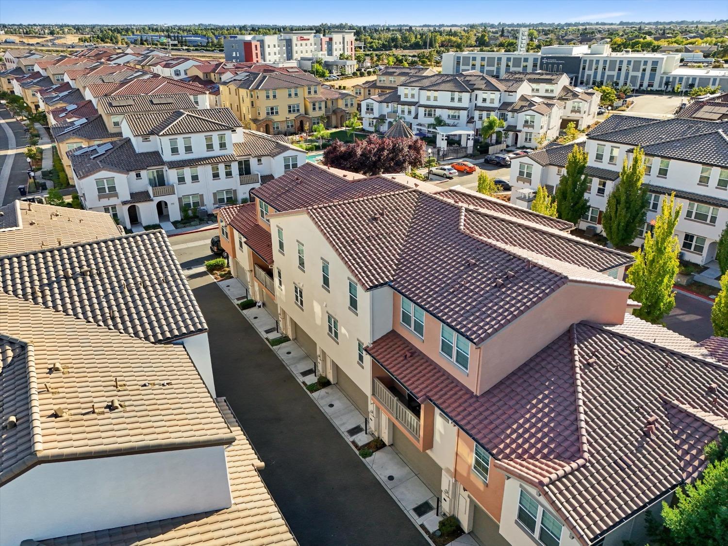 Detail Gallery Image 19 of 97 For 4474 Louvre Ln, Sacramento,  CA 95834 - 4 Beds | 3/1 Baths