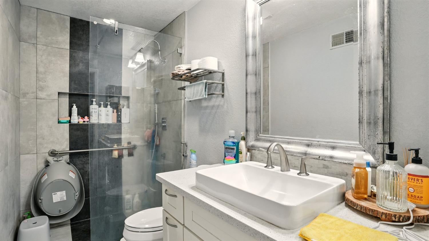 Detail Gallery Image 23 of 38 For 2885 Penitencia Creek Rd, San Jose,  CA 95132 - 4 Beds | 2/1 Baths