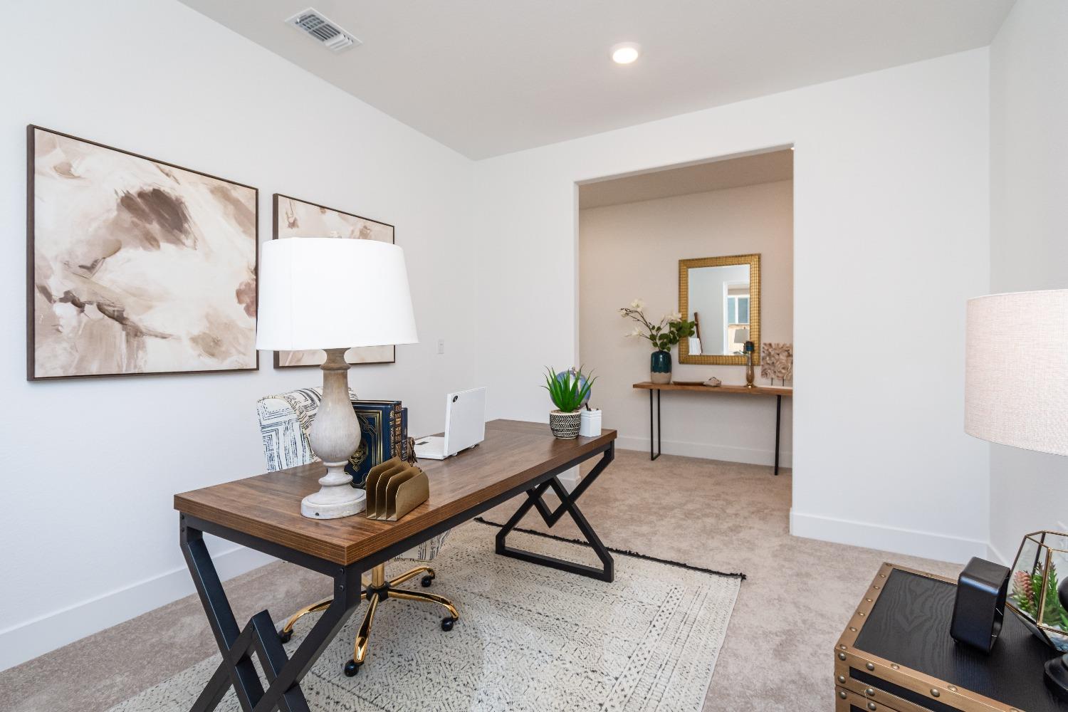 Detail Gallery Image 6 of 49 For 4283 Ranger Dr, Folsom,  CA 95630 - 4 Beds | 3/1 Baths