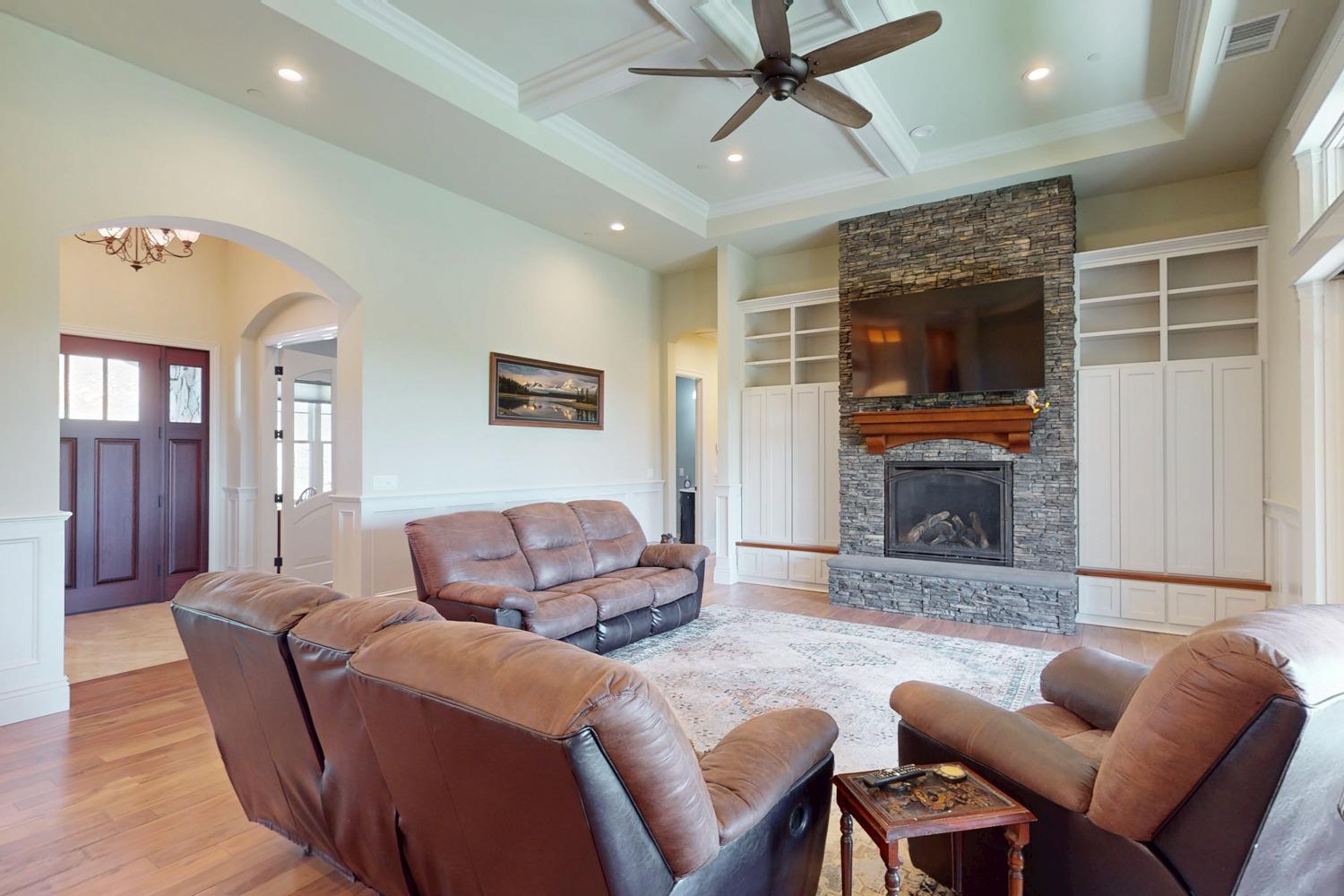 Detail Gallery Image 26 of 72 For 2483 Manhattan, Auburn,  CA 95603 - 3 Beds | 3 Baths