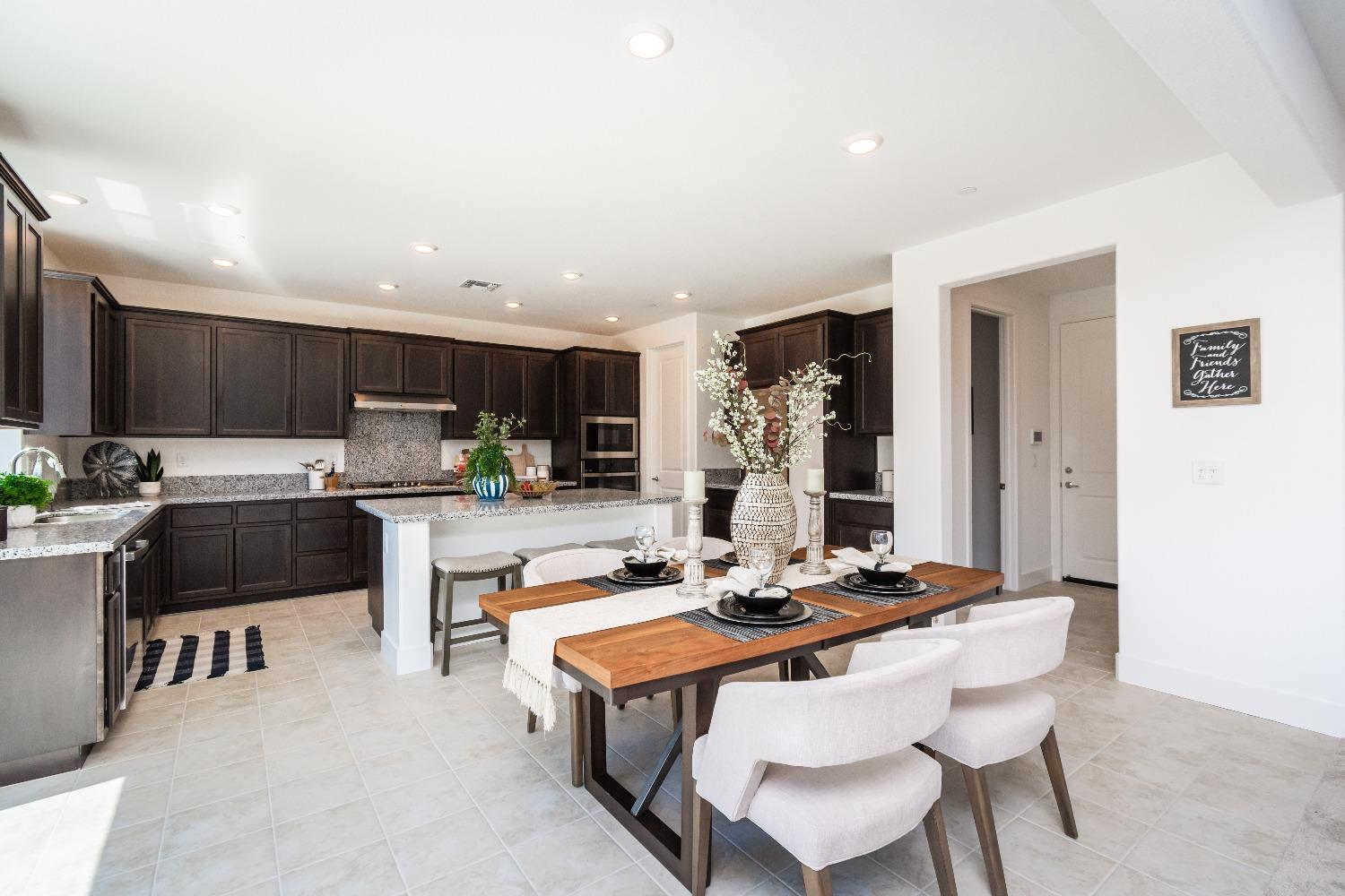 Detail Gallery Image 15 of 49 For 4283 Ranger Dr, Folsom,  CA 95630 - 4 Beds | 3/1 Baths