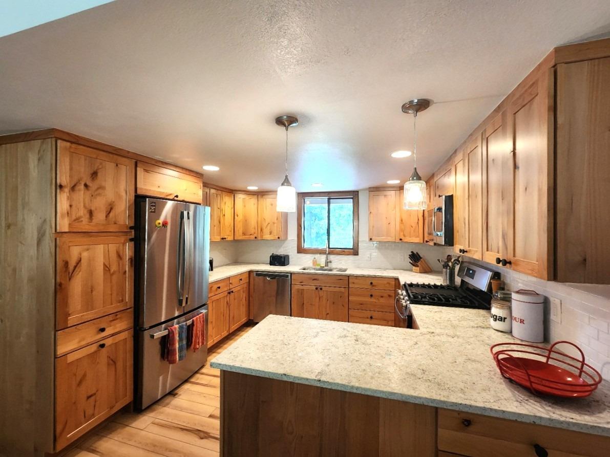 Detail Gallery Image 8 of 84 For 26085 Meadow Dr, Pioneer,  CA 95666 - 3 Beds | 2/1 Baths