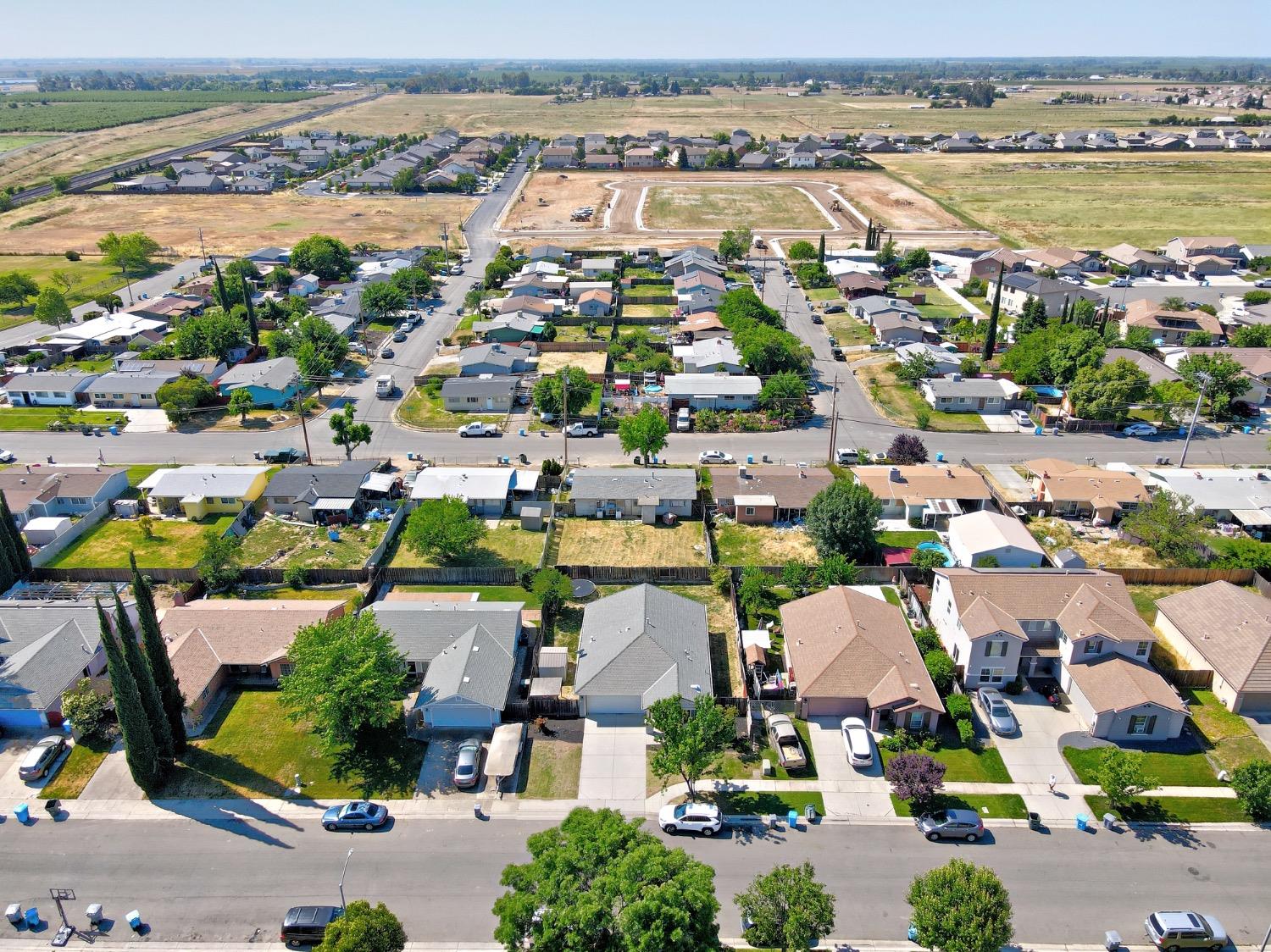 Detail Gallery Image 43 of 47 For 1684 Valley Meadows Dr, Olivehurst,  CA 95961 - 3 Beds | 2 Baths