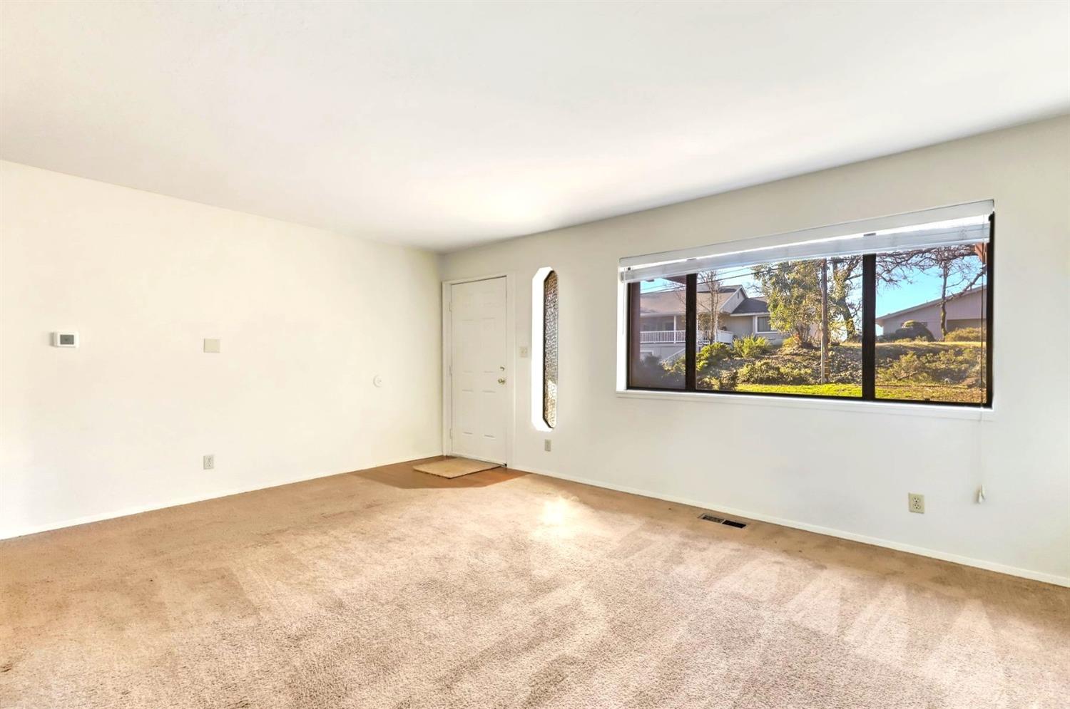 Detail Gallery Image 8 of 48 For 18082 Hummingbird Dr, Penn Valley,  CA 95946 - 3 Beds | 2 Baths