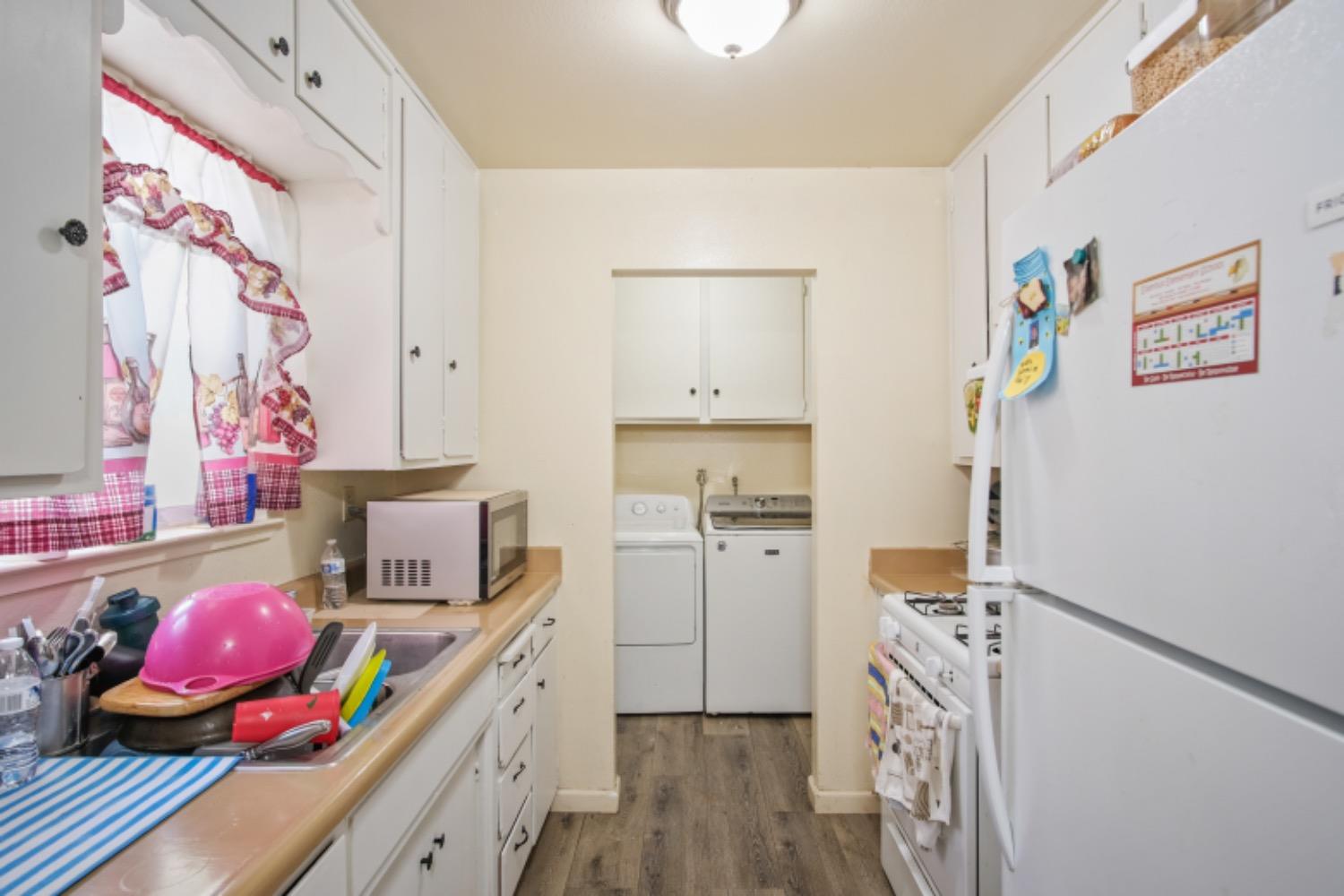 Detail Gallery Image 5 of 25 For 3001 Radnor, Modesto,  CA 95350 - – Beds | – Baths