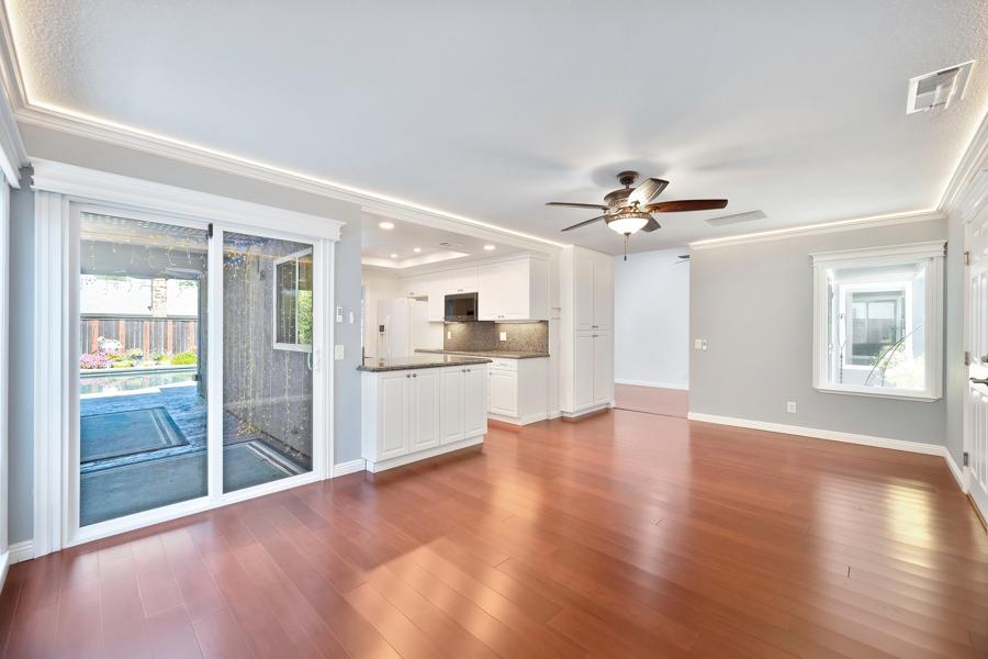 Detail Gallery Image 31 of 60 For 8931 Mountain Home Ct, Elk Grove,  CA 95624 - 3 Beds | 2 Baths