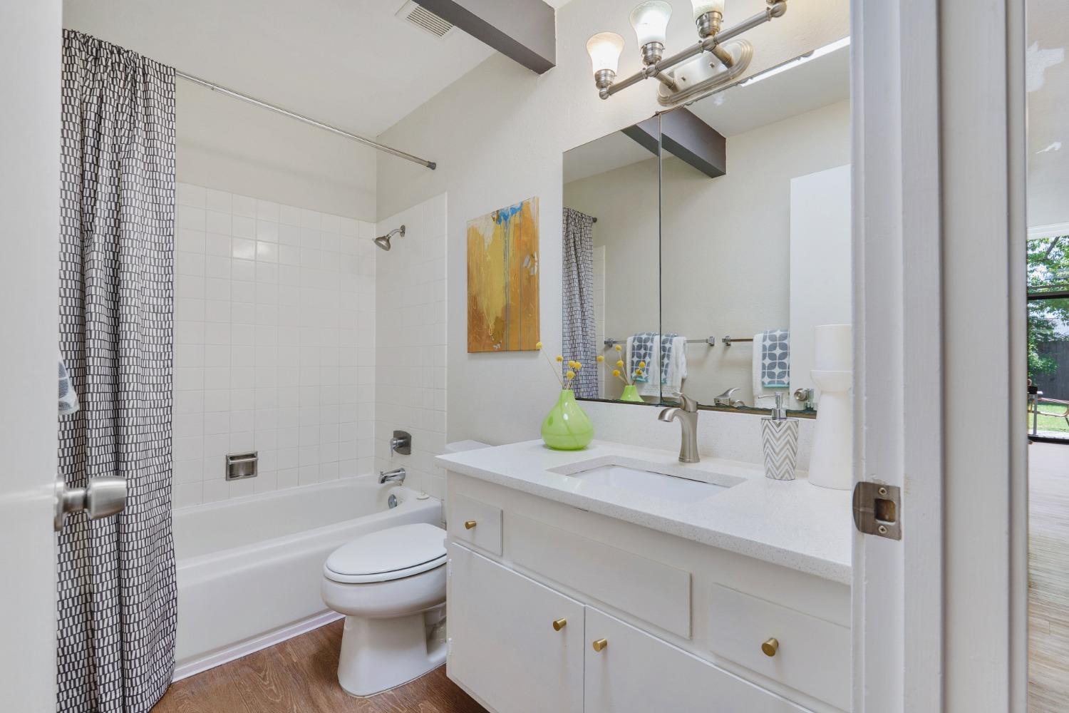 Detail Gallery Image 25 of 33 For 326 Hidalgo Pl, Davis,  CA 95616 - 4 Beds | 2 Baths