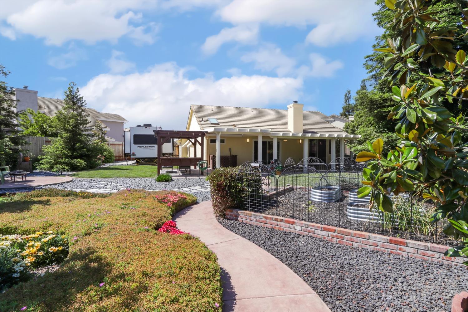 Detail Gallery Image 48 of 77 For 8526 Tullia Pl, Antelope,  CA 95843 - 4 Beds | 2 Baths