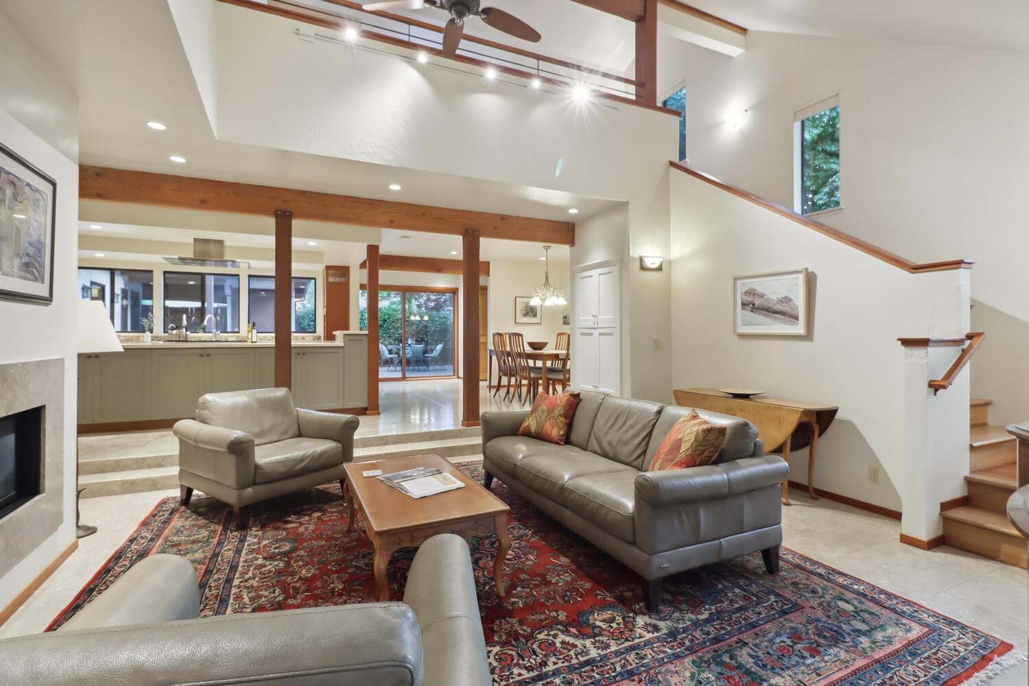Detail Gallery Image 9 of 74 For 2323 Elendil Ln, Davis,  CA 95616 - 4 Beds | 4 Baths