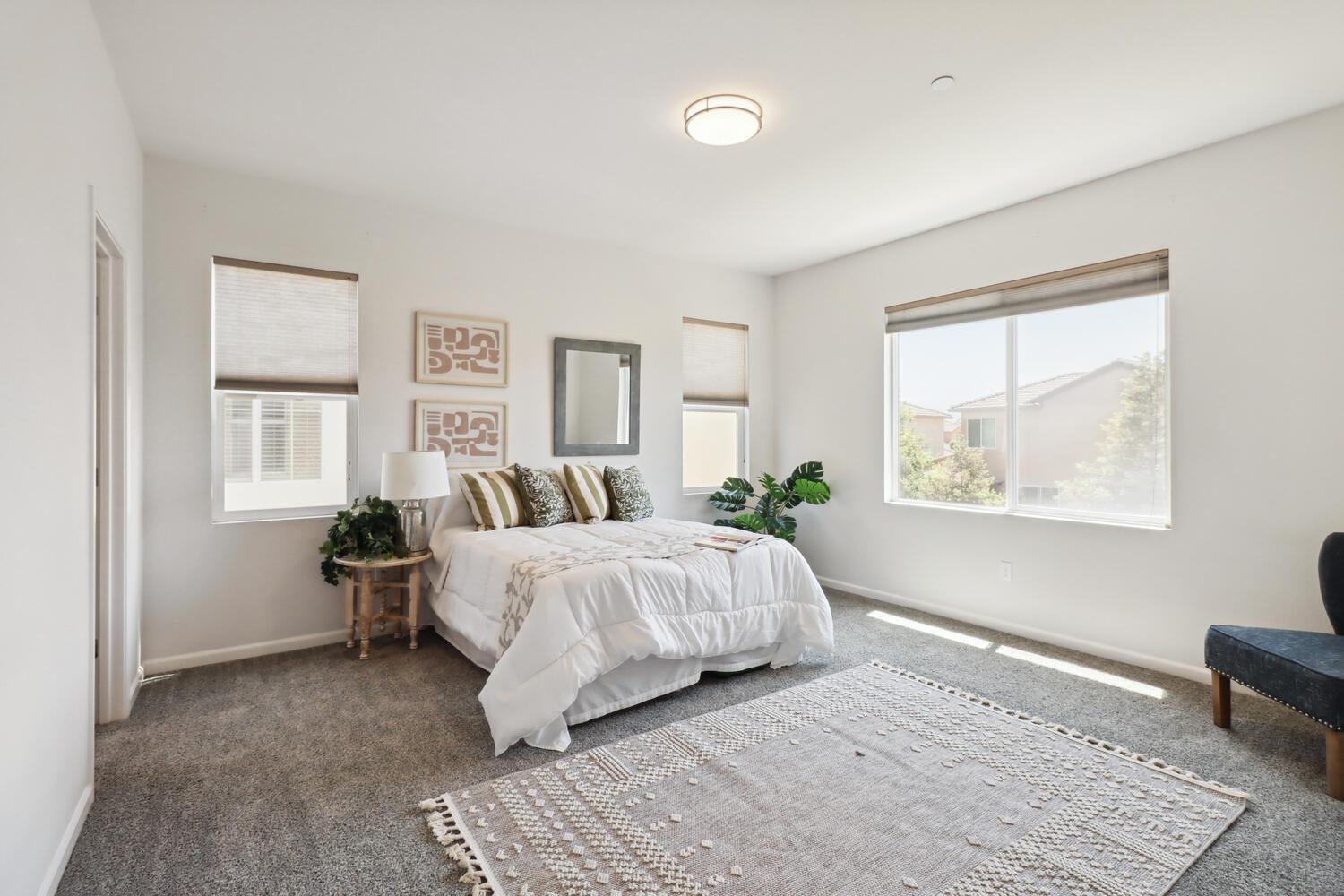Detail Gallery Image 21 of 63 For 1336 Hughes St, Woodland,  CA 95776 - 4 Beds | 3 Baths