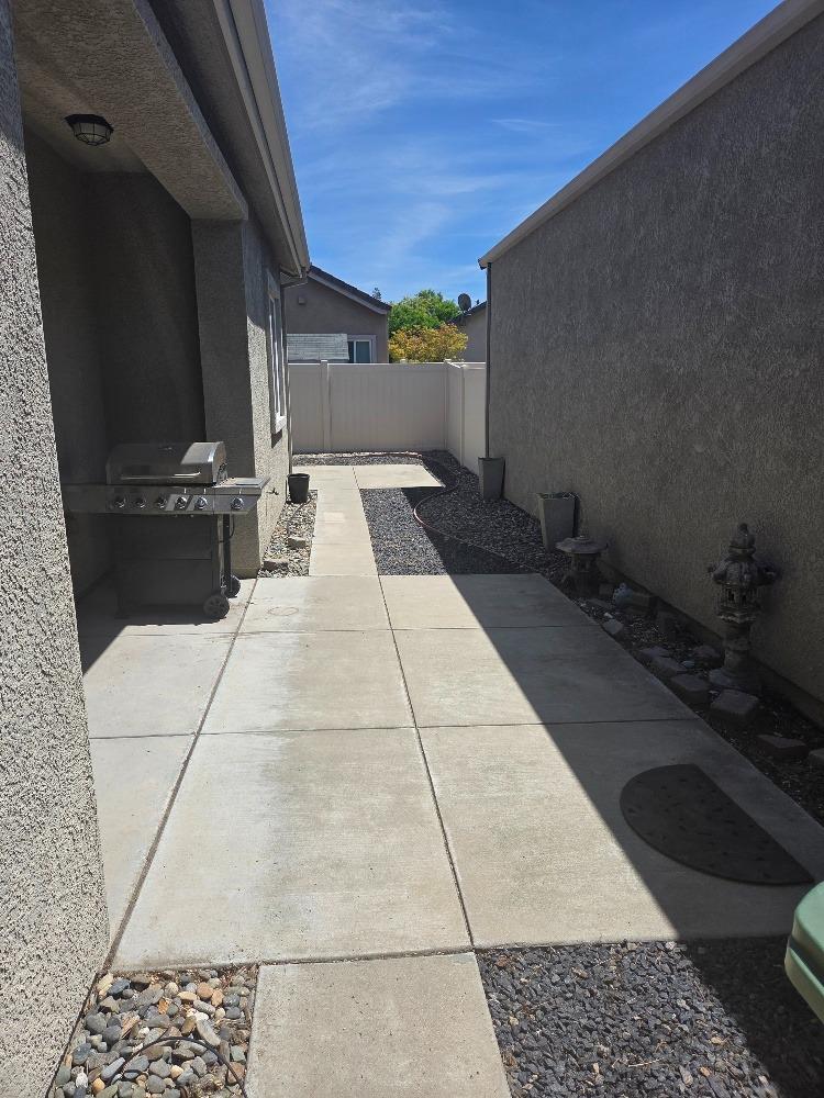Detail Gallery Image 23 of 36 For 2620 Bird Rock Pl, Turlock,  CA 95380 - 2 Beds | 2 Baths