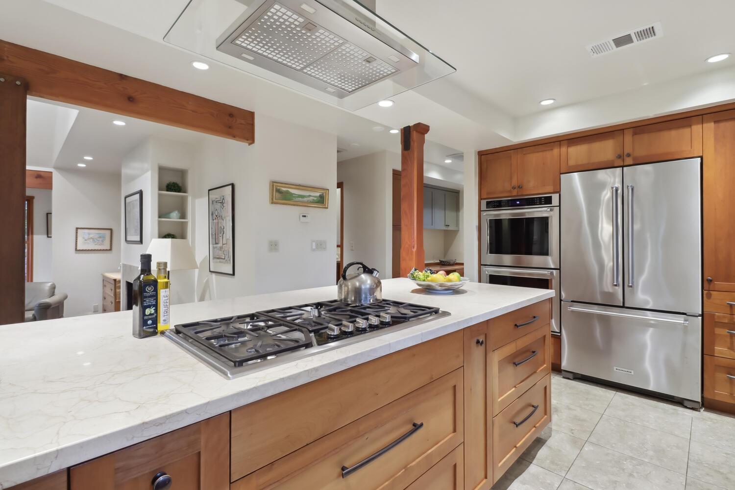 Detail Gallery Image 15 of 74 For 2323 Elendil Ln, Davis,  CA 95616 - 4 Beds | 4 Baths